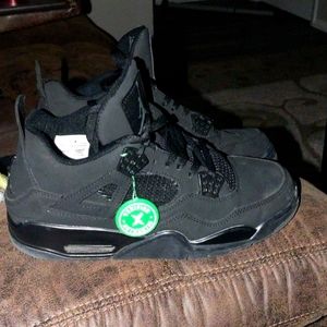 Retro 4 black cats